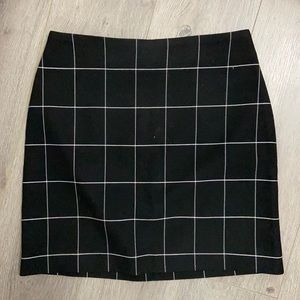 HM size 2 skirt